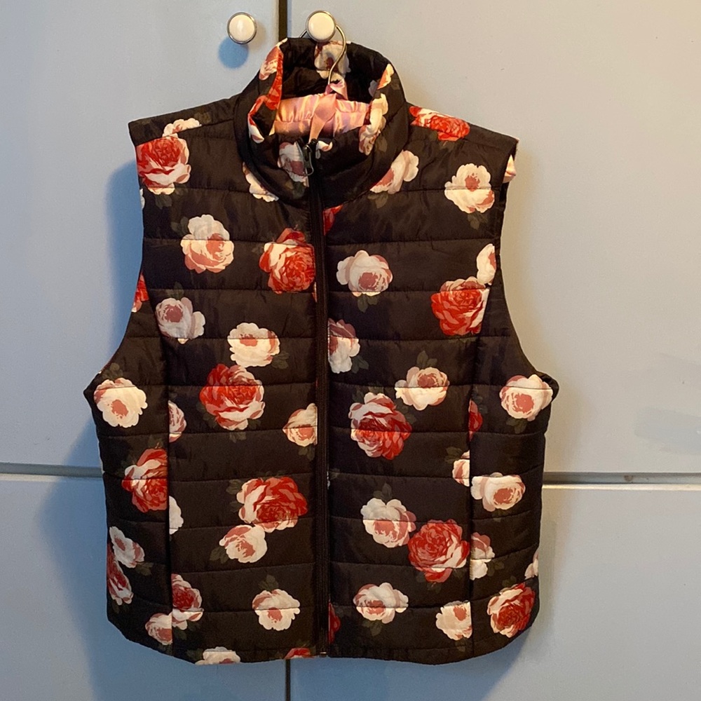 Women’s fashion vest